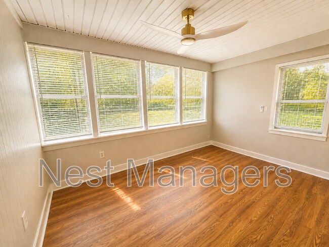 Building Photo - 1506 Swainey Ave