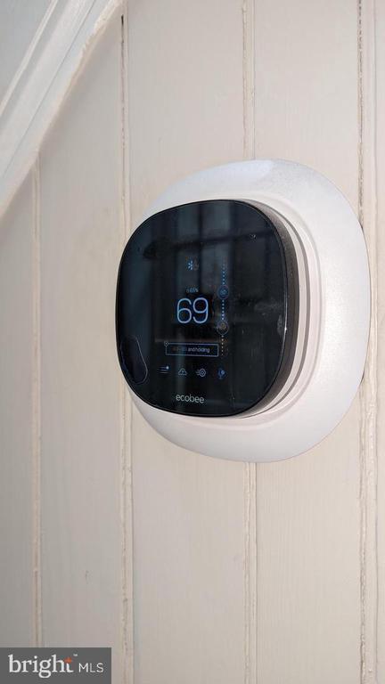 Building Photo - 124 W Hamburg St