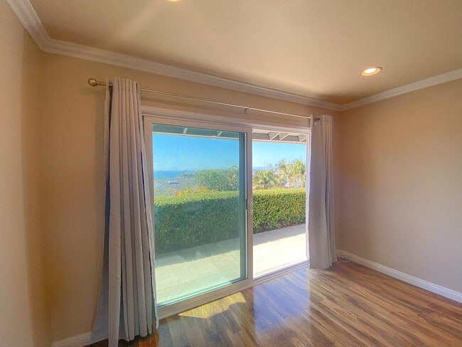 Building Photo - 2719 Via Arboleda