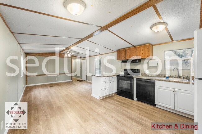 Building Photo - 354 Frankie Ln