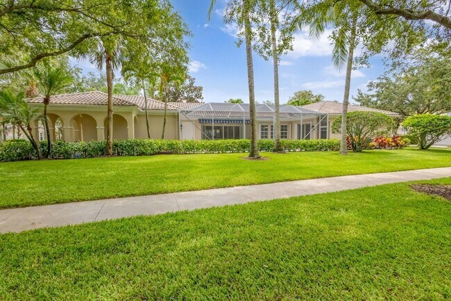 Building Photo - 121 Savona Dr