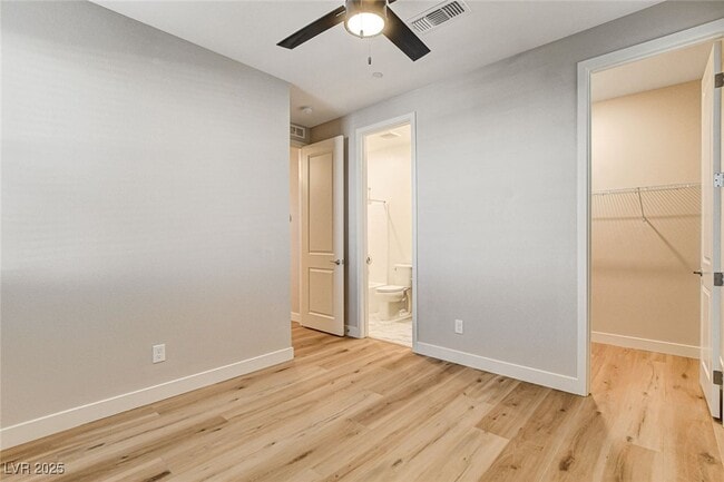 Building Photo - 1494 Bat Hawk St