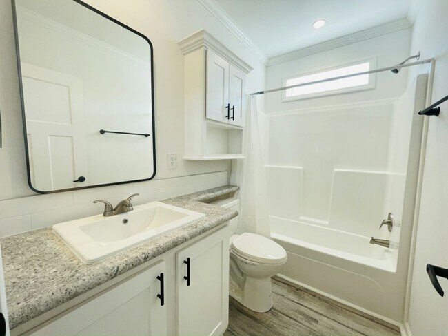 Building Photo - 34815 Silver King Dr