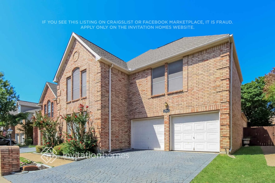 Building Photo - 18749 Vista Del Sol