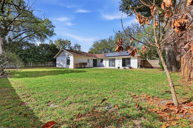 Building Photo - 645 Rosemere Cir