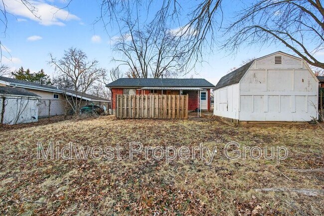 Building Photo - 1156 Cove Ln