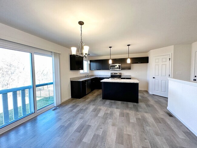 Building Photo - COMING SOON 6/15/26!!  *Subdivision Pool!!!*