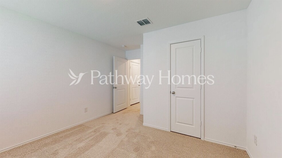 Building Photo - 4033 Dublin Ridge Dr