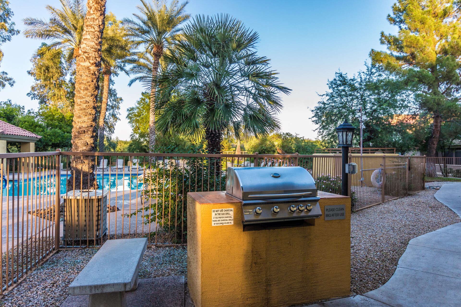 Building Photo - 4925 E Desert Cove Ave