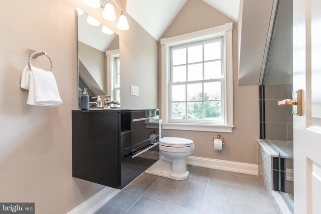 Building Photo - 2115 Pony Trail Dr