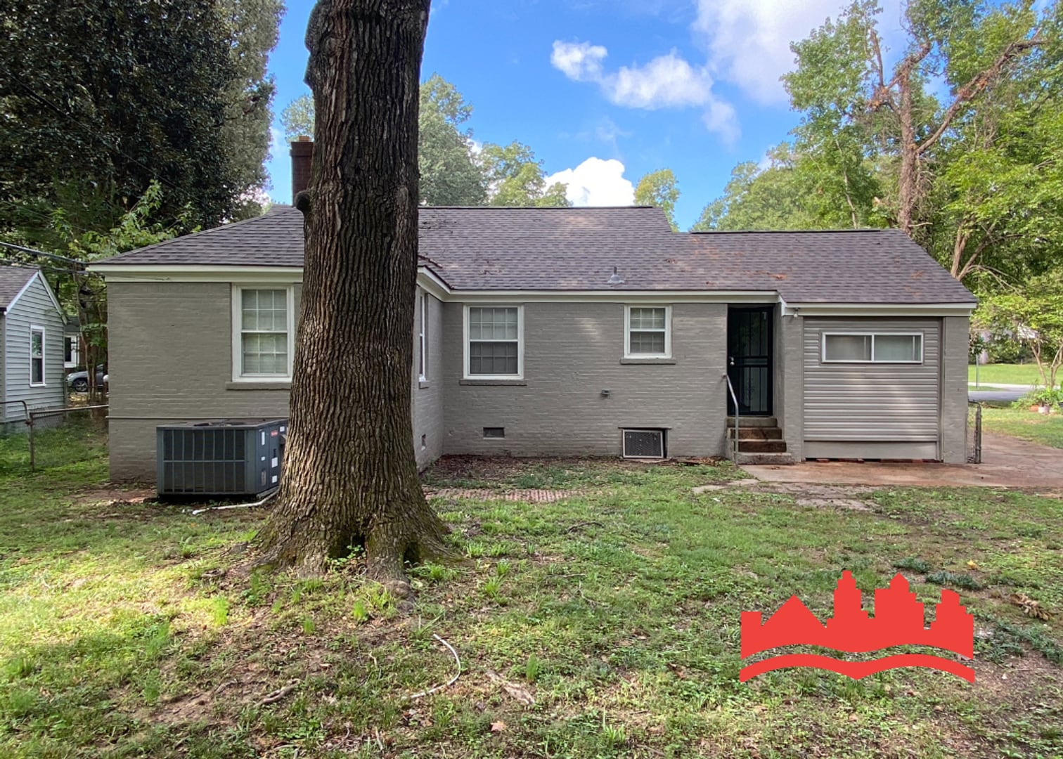 Building Photo - 956 Goodman St