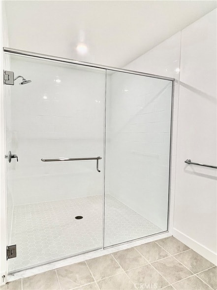 Building Photo - 2512 Rivington