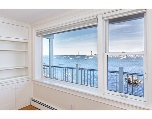 Building Photo - 147 Front St