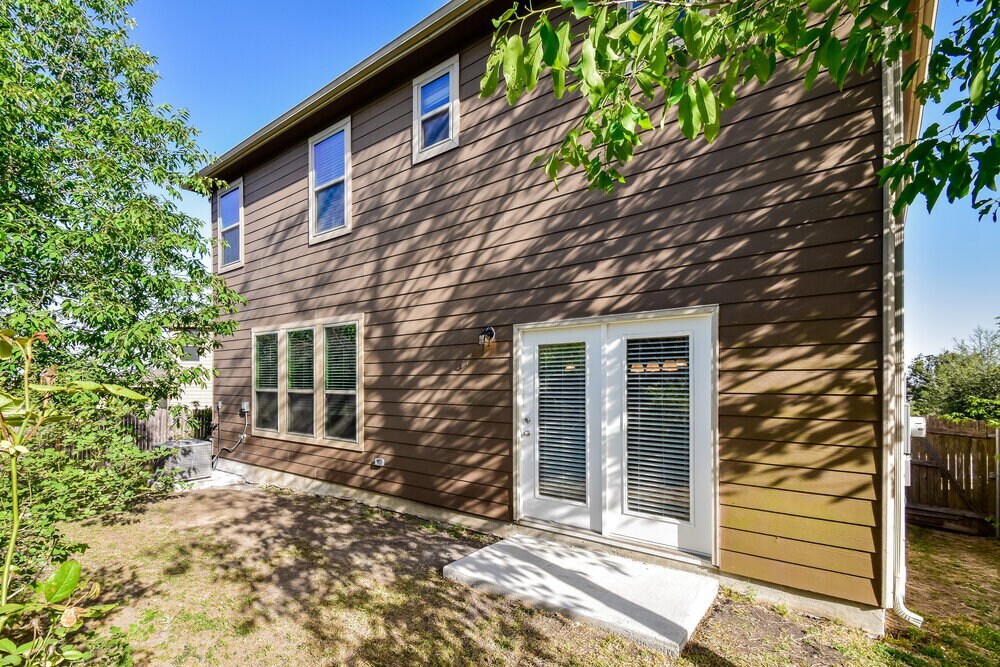 Building Photo - 6839 Loma Blanca