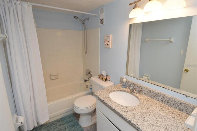 Building Photo - 3873 Pompano Dr SE