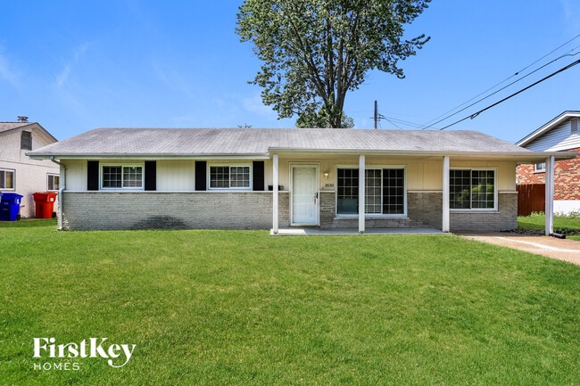 Building Photo - 1830 Jenkee Ave