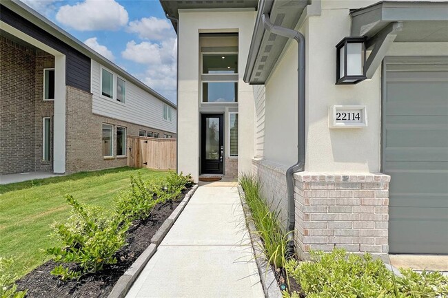 Building Photo - 22114 Paula Bluff Ln
