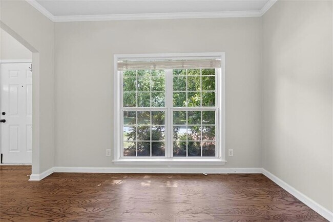 Building Photo - 2885 Stonehenge Ct