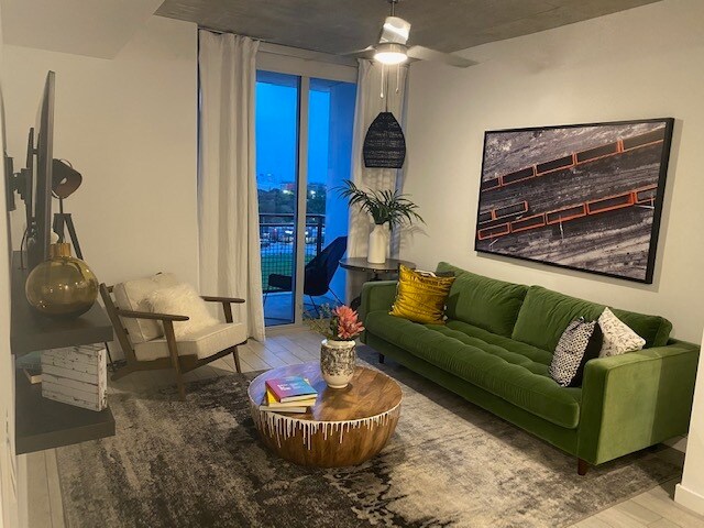 Building Photo - 56 NE 29th St