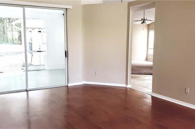 Building Photo - 9302 Pontiac Dr