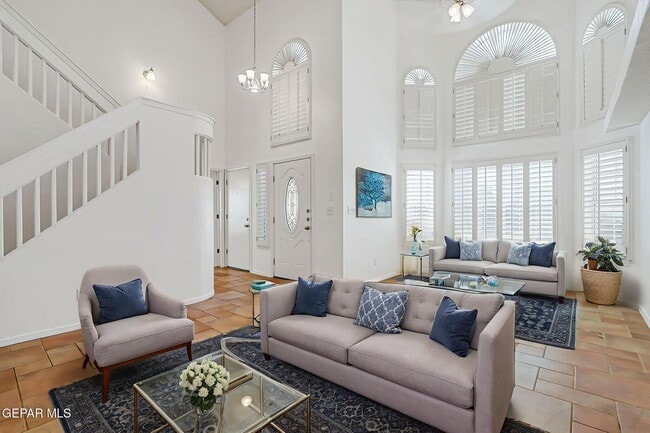 Building Photo - 3744 Tierra Isela Dr