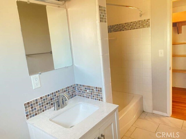 Building Photo - 4389 Beverly Ct