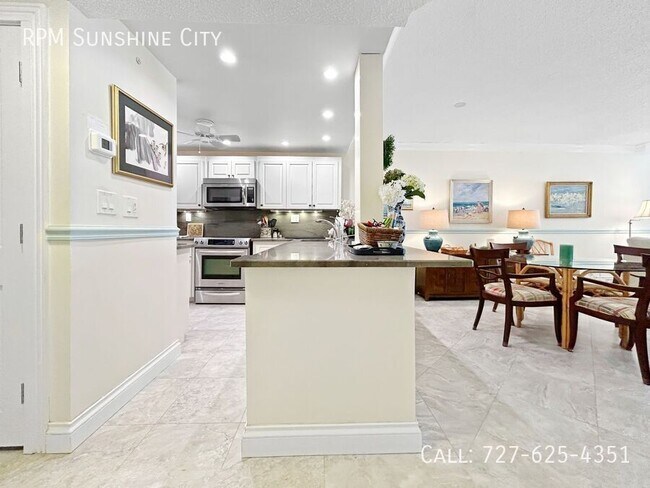 Building Photo - 17580 Gulf Blvd