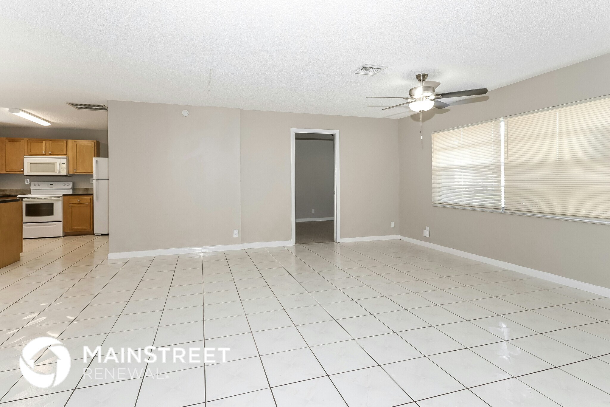 Building Photo - 2152 NE 1st Ct