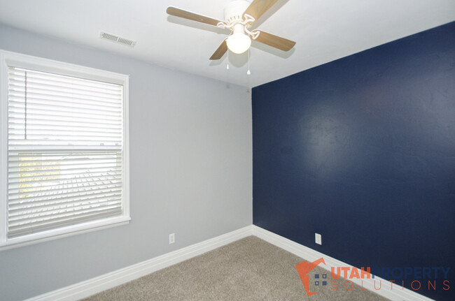 Building Photo - 4502 W 11800 S