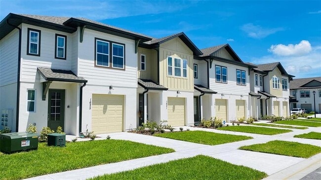 Building Photo - 1621 Pelican Dr
