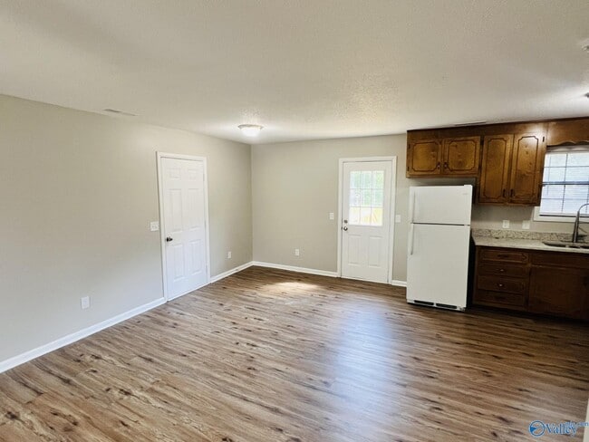 Building Photo - 3018 Charity Ln
