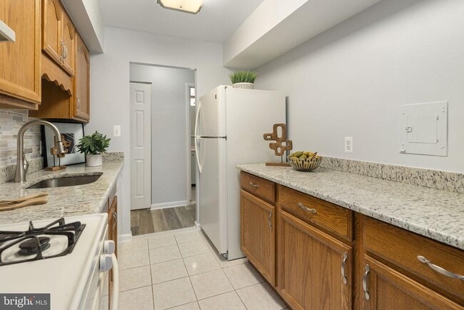 Building Photo - 3354 Woodburn Rd