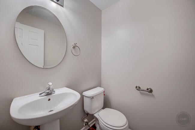 Building Photo - 3933 Granite Ct