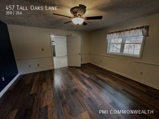 Building Photo - 457 Tall Oaks Ln