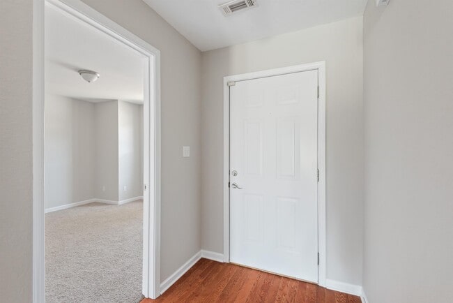 Building Photo - 2113 Fig Tree Way