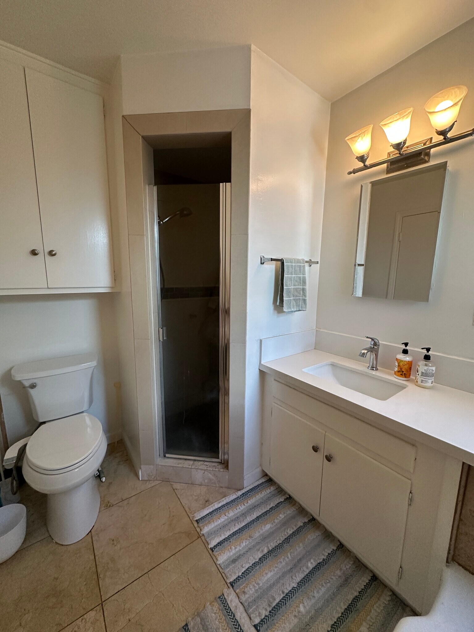 BATHROOM - 1047 E 1st St
