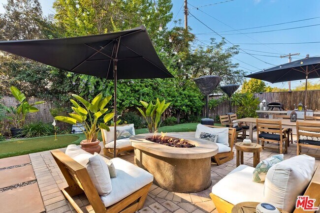 Building Photo - 5721 Tellefson Rd