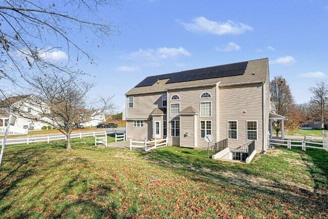 Building Photo - 9 Gallery Rd