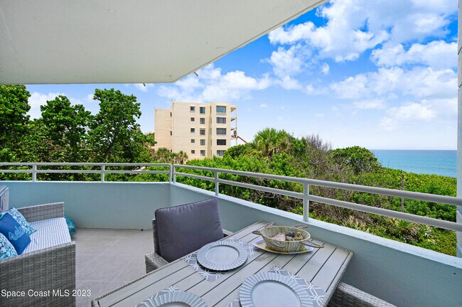 Building Photo - 6355 S Hwy A1A
