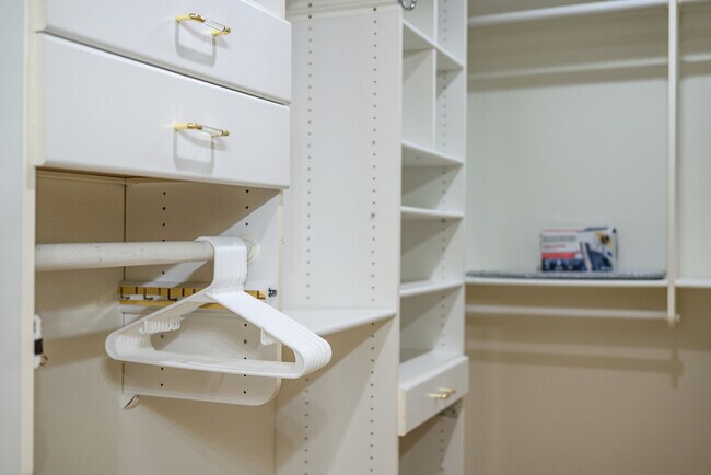 Building Photo - Gated Newport Coast 5BR w/ Pool Access