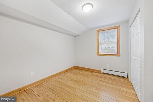 Building Photo - 707 Forrest St