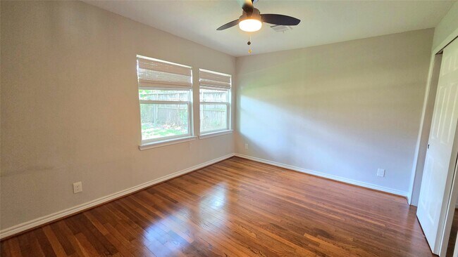 Building Photo - 4018 Woodfox St