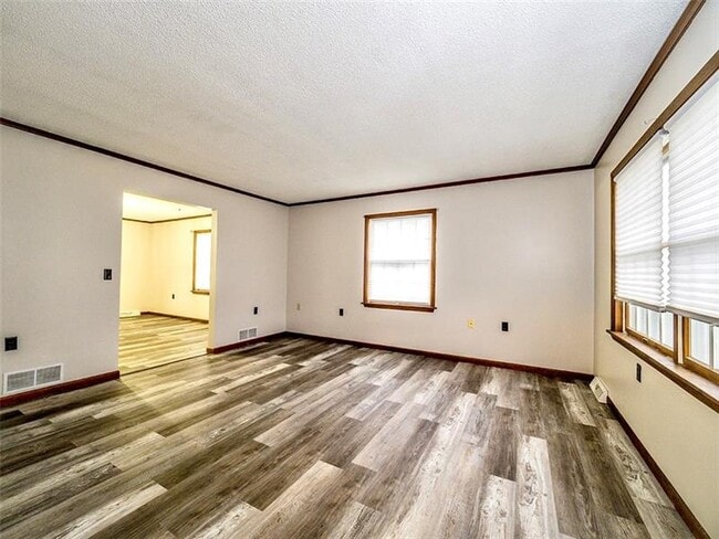 Building Photo - 641 Browns Ferry Rd