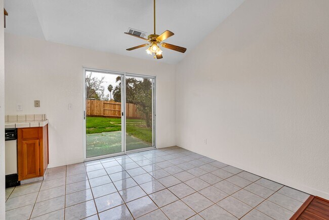 Building Photo - 101 Citrus Ave