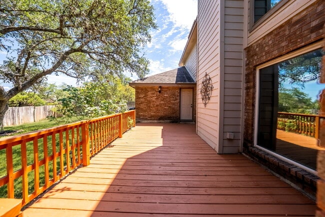 Building Photo - This is the one that checks all the boxes.