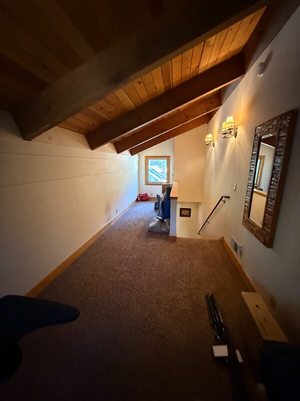 Building Photo - 1025 Tomahawk Trail