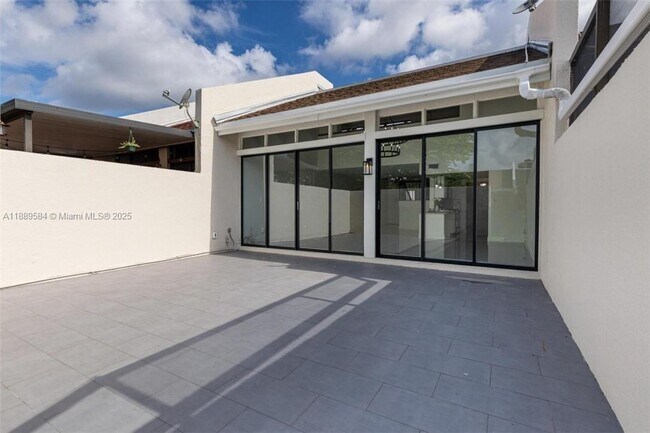 Building Photo - 13174 SW 10th Terrace Dr