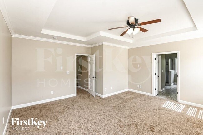 Building Photo - 9424 Pepperidge Ave NW