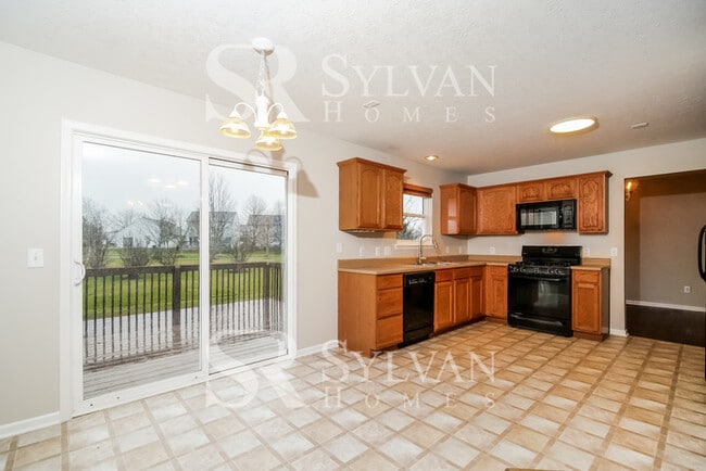 Building Photo - This stunning home is waiting for you!