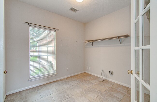 Building Photo - 3631 Sunset Meadows Dr